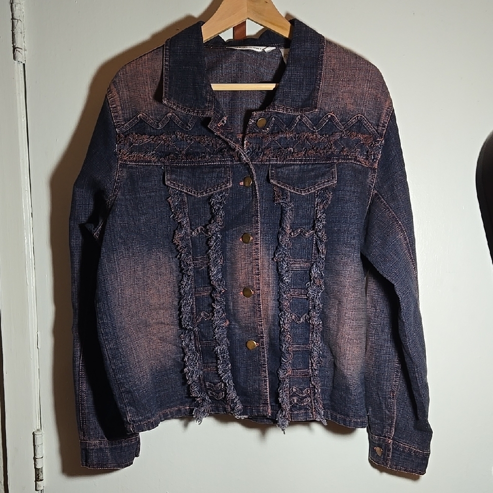 Draper's & Damo's: Women's Denim Jacket with Frayed Detailing